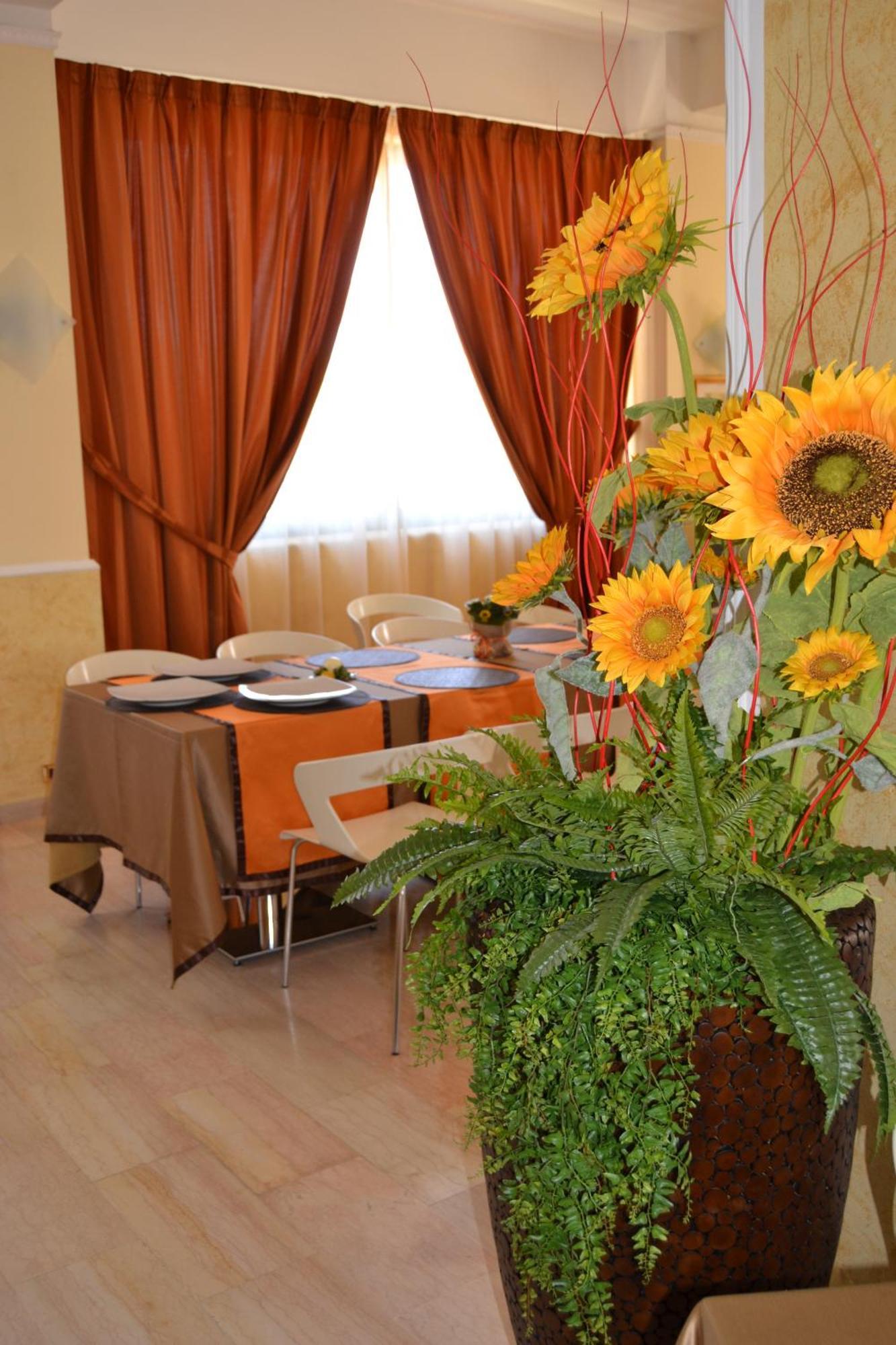Hotel San Luca Rossano Bagian luar foto