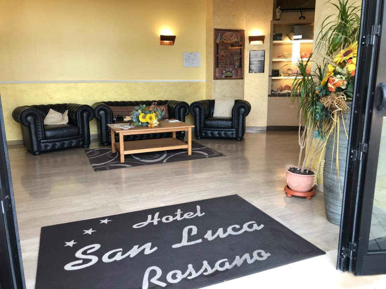 Hotel San Luca Rossano Bagian luar foto